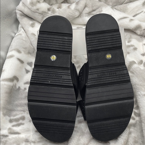 Easy Spirit Shanta 2, Black criss cross Studded Slide Sandals, size 9.5 NEW - Picture 7 of 8